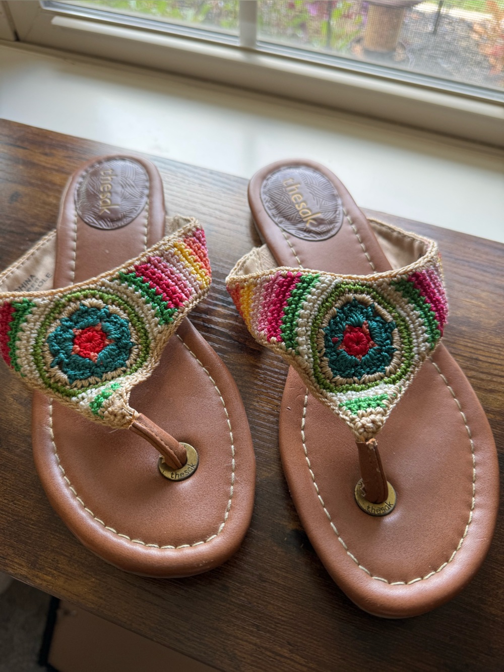 The Sak Shana Crochet Thong Sandals Boho Multi Medallion Size 8